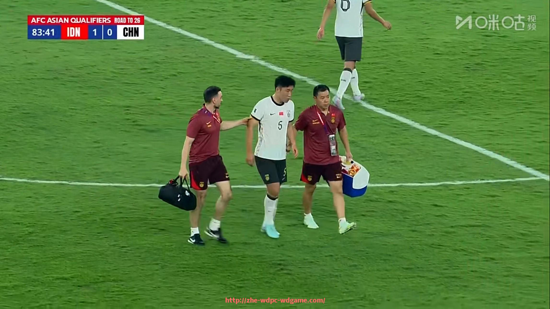 问鼎娱乐官方网站-英超球员转会至意甲的案例及竞技表现分析